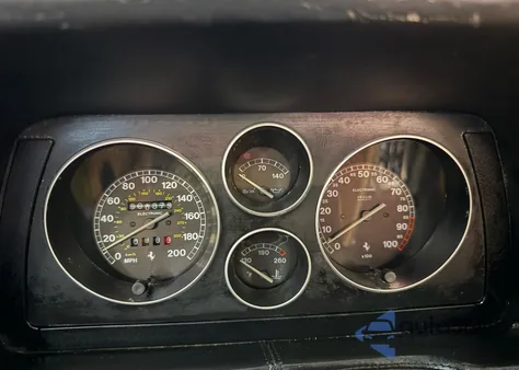 1996 Ferrari F355 Spider z USA, uszkodzony, nr VIN ZFFXR48A9T0105635